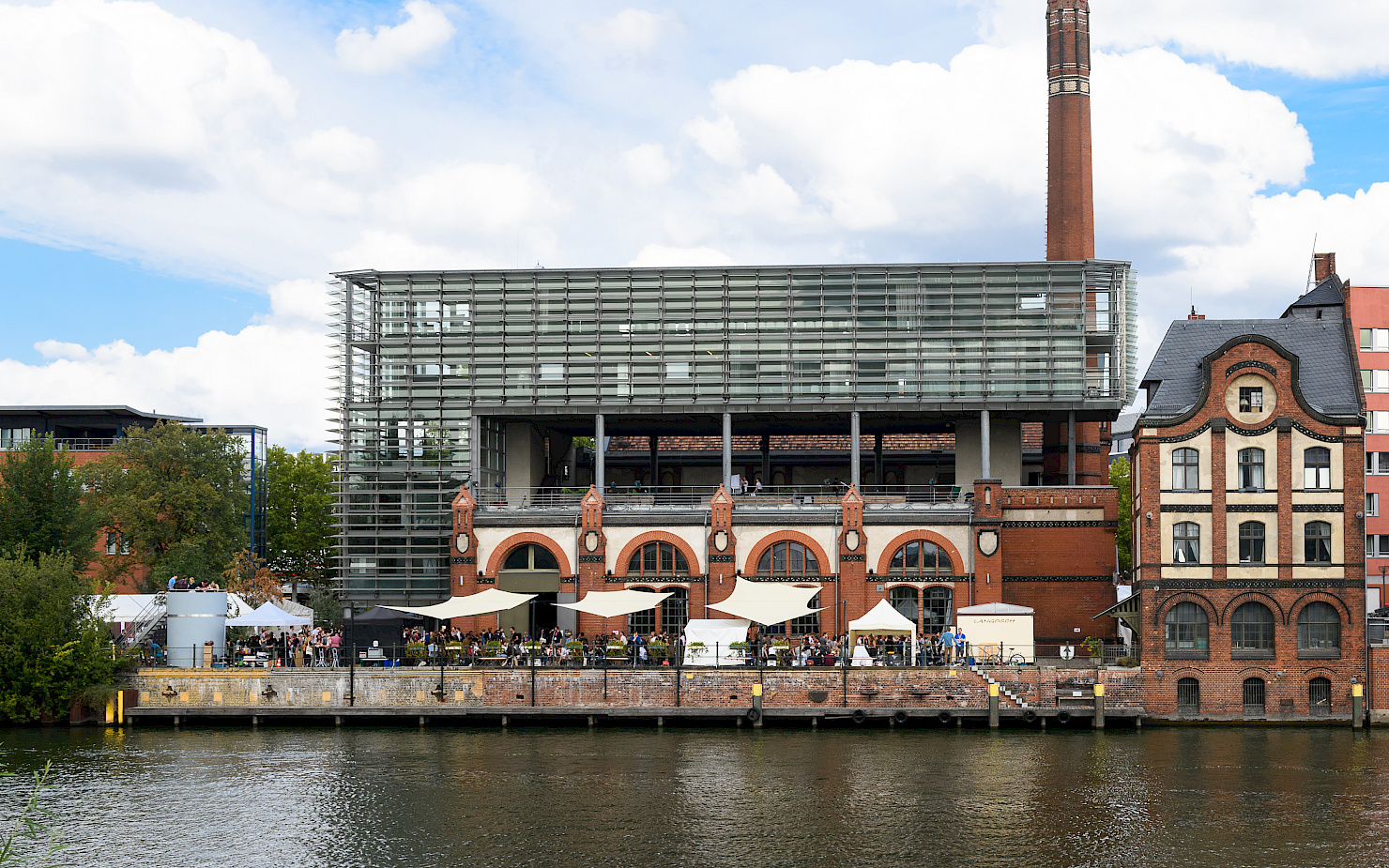 The back of the Culture and Event Centre 'Radialsystem' and the river Spree.